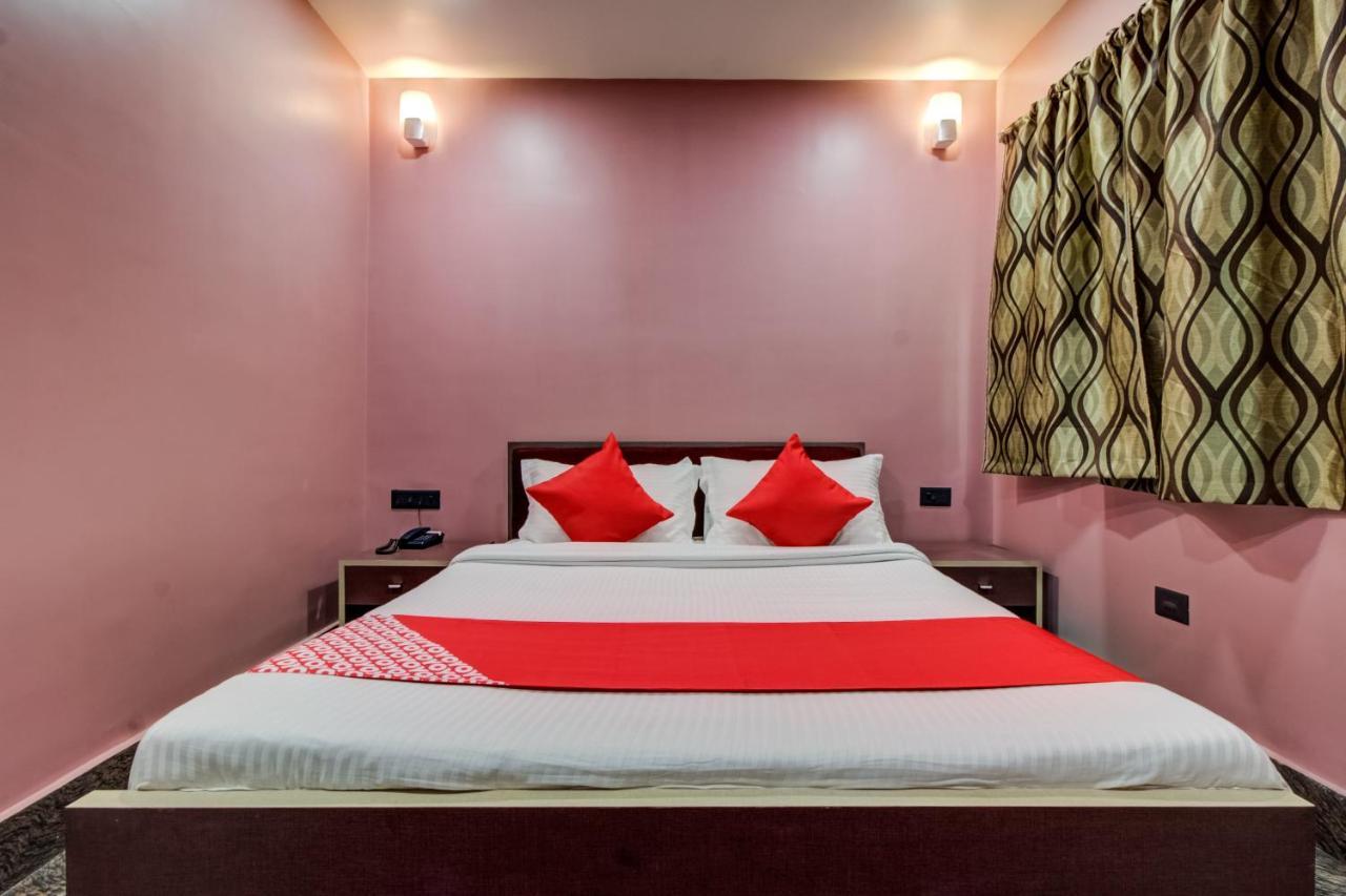 Oyo 16871 Anant Home Stay Шиллонг Экстерьер фото